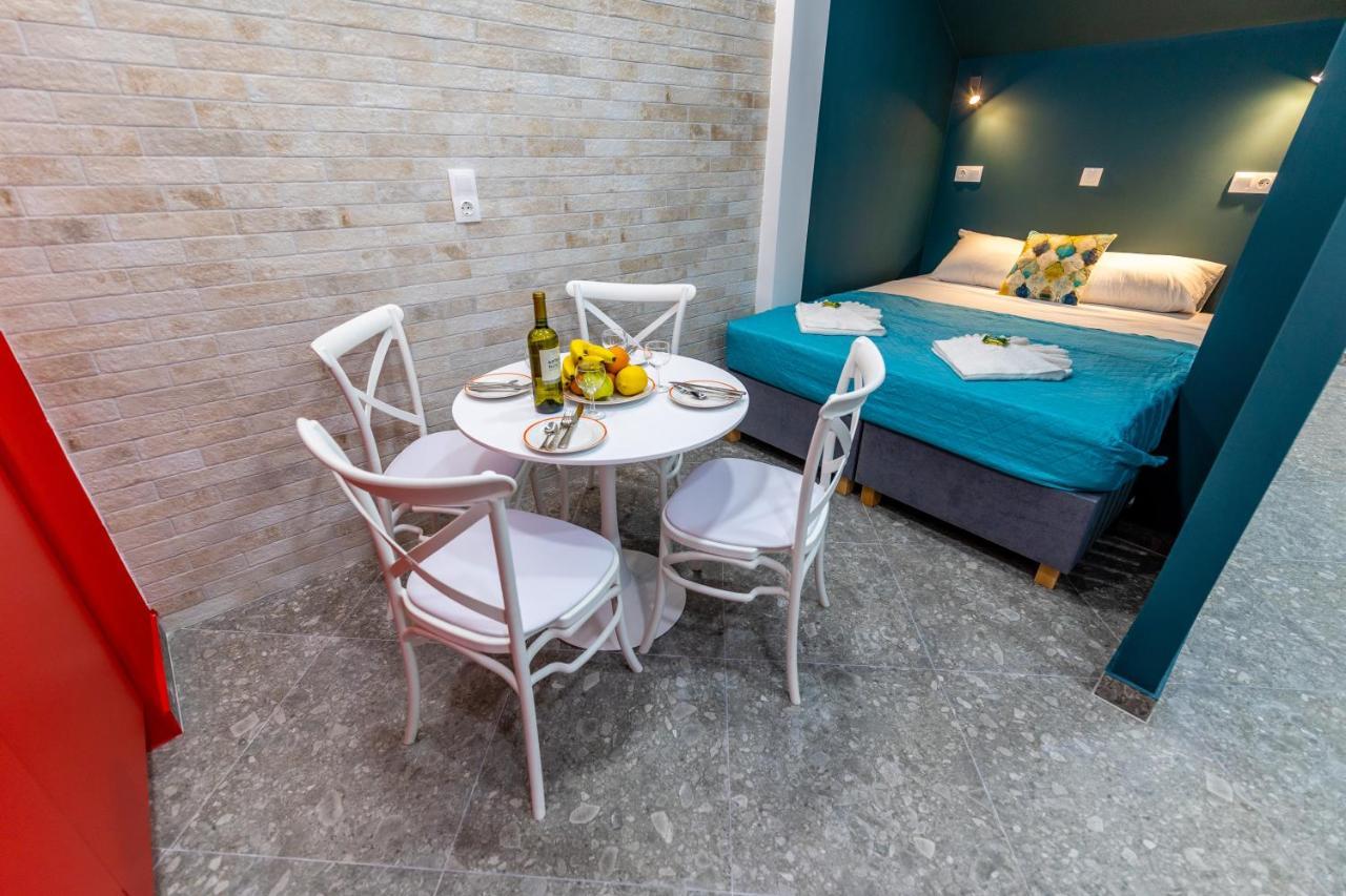 Bright Apartment In The Center Vipgreece Atenas Exterior foto